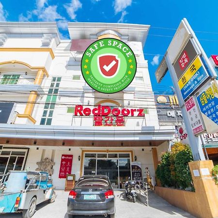 Reddoorz Premium @ Korea Town Angeles City Extérieur photo